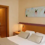 Nochendi Hotel Onís