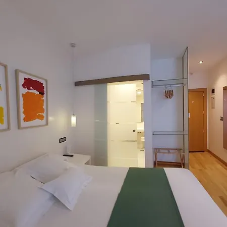 Nochendi 3* Onís