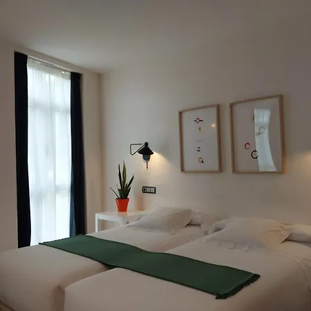 Nochendi 3*