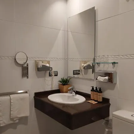 Nochendi Hotel Onís