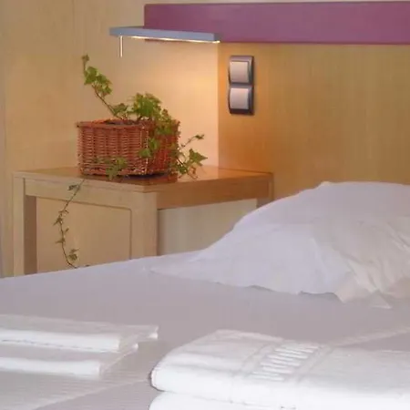 Nochendi Hotel 3*