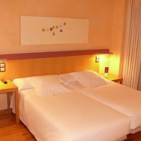 Hotel Nochendi Onís