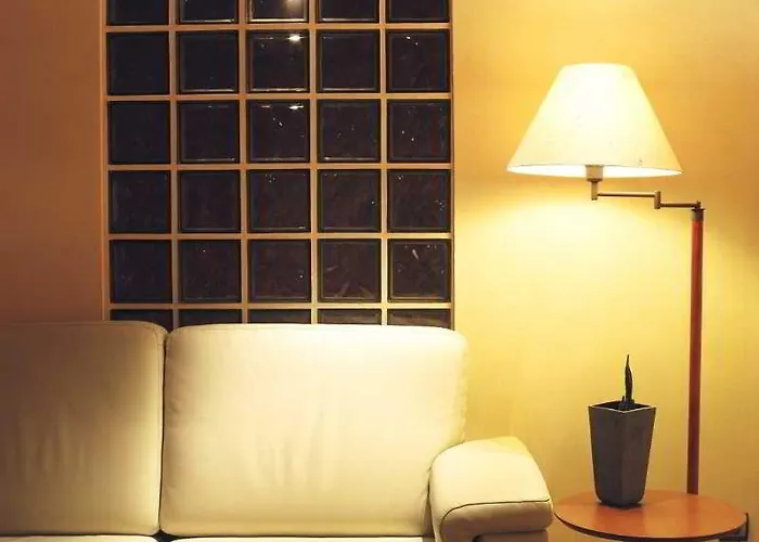 诺钦迪酒店 Onís