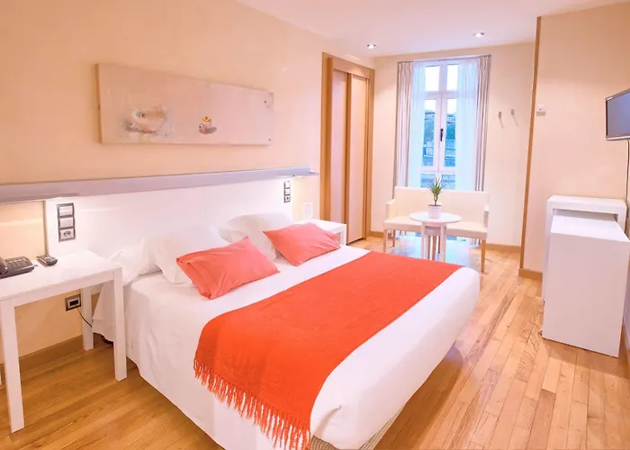 Hotel Nochendi Onís